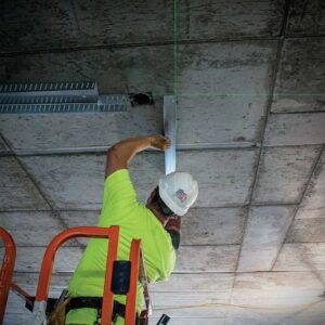 DeWalt 360° Green Beam Laser Level - Image 5